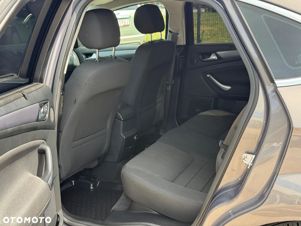 Ford Mondeo 2.0 TDCi Titanium - 13