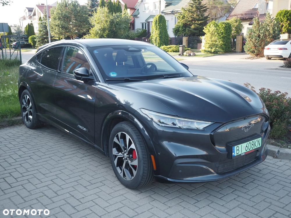 Ford Mustang Mach-E AWD PREMIUM - 1