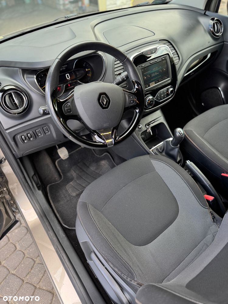 Renault Captur - 15
