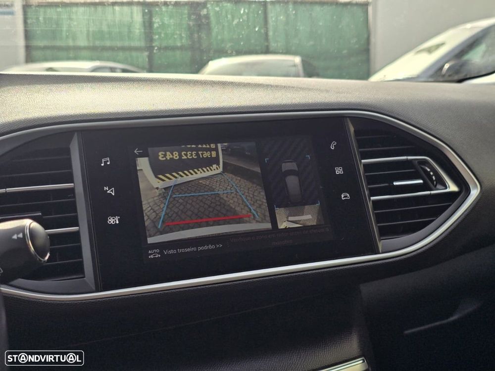 Peugeot 308 1.2 PureTech Style - 17