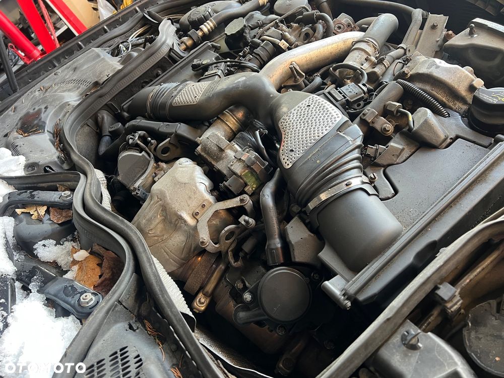 Goły słupek Silnik 3.0cdi v6 224km od Mercedesa w211 przebieg 378tys.km - 6