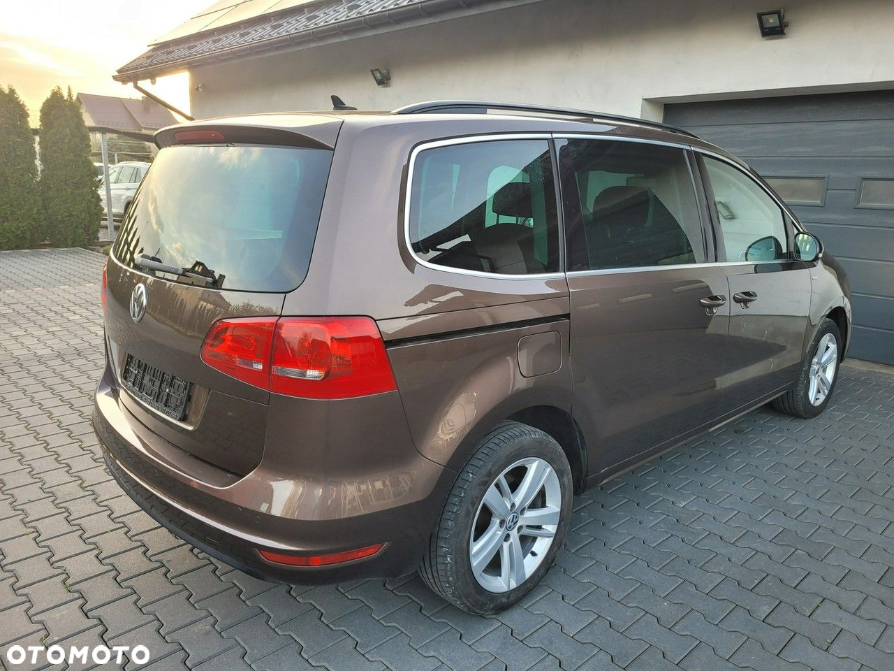 Volkswagen Sharan - 10