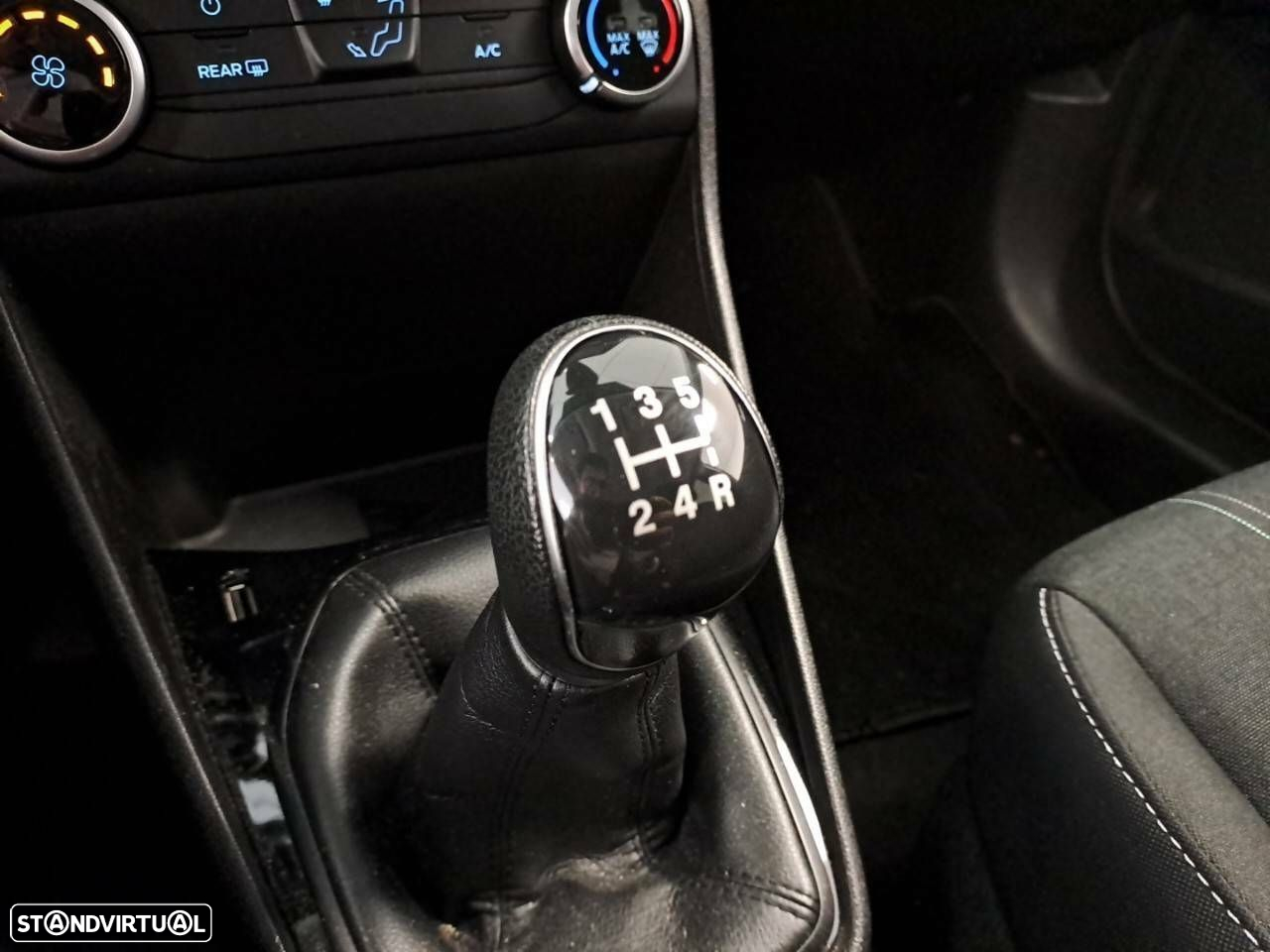 Ford Fiesta 1.1 Ti-VCT Business - 23