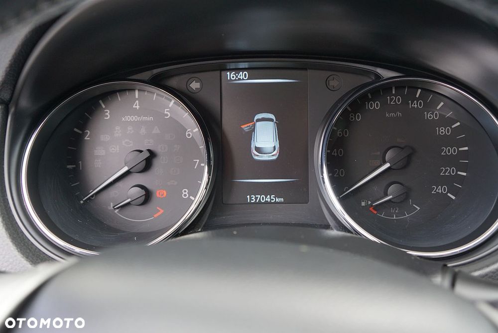 Nissan Qashqai - 17
