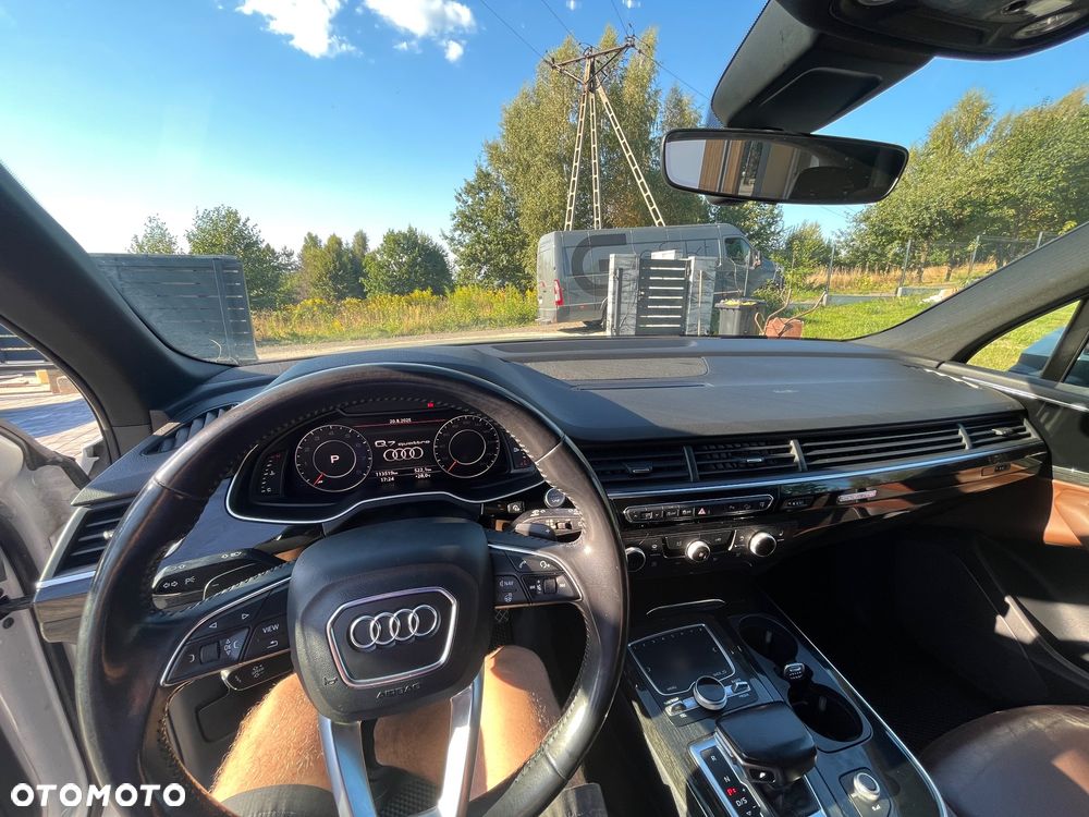 Audi Q7 - 19