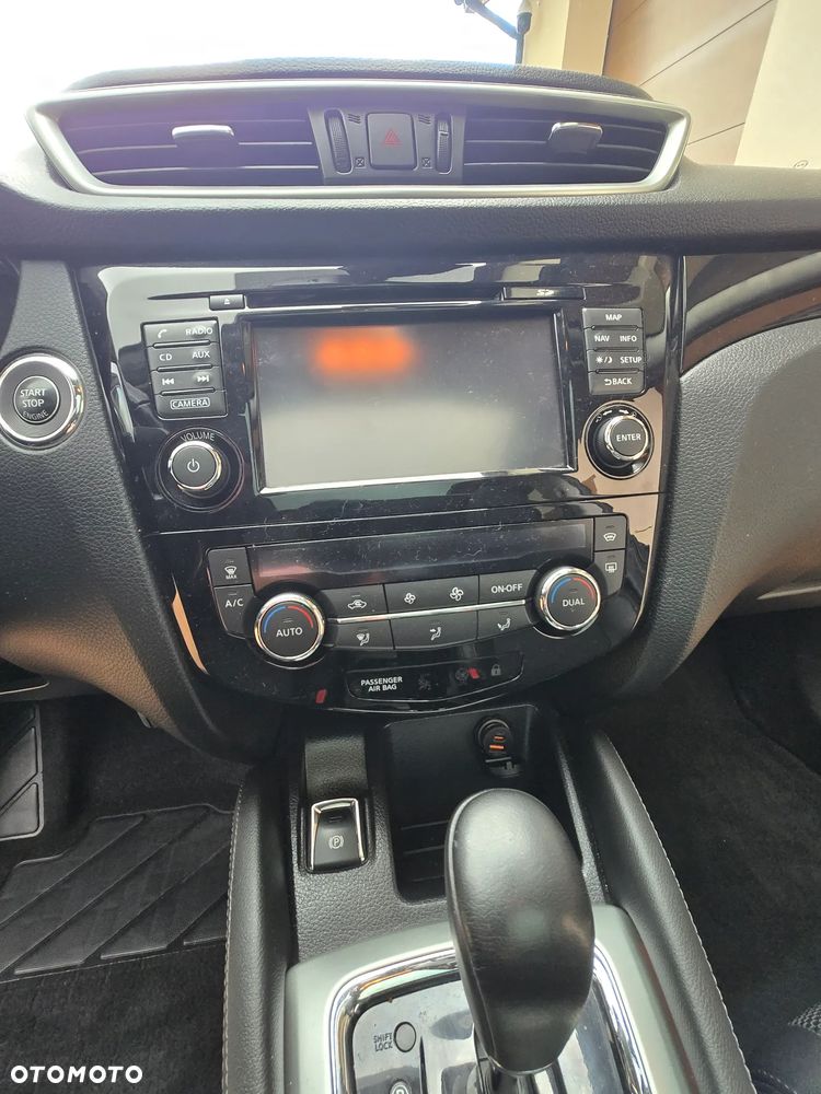 Nissan Qashqai - 16