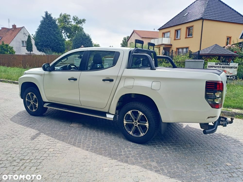 Mitsubishi L200 Pick Up 4x4 S&S Autm Double Cab Plus - 18