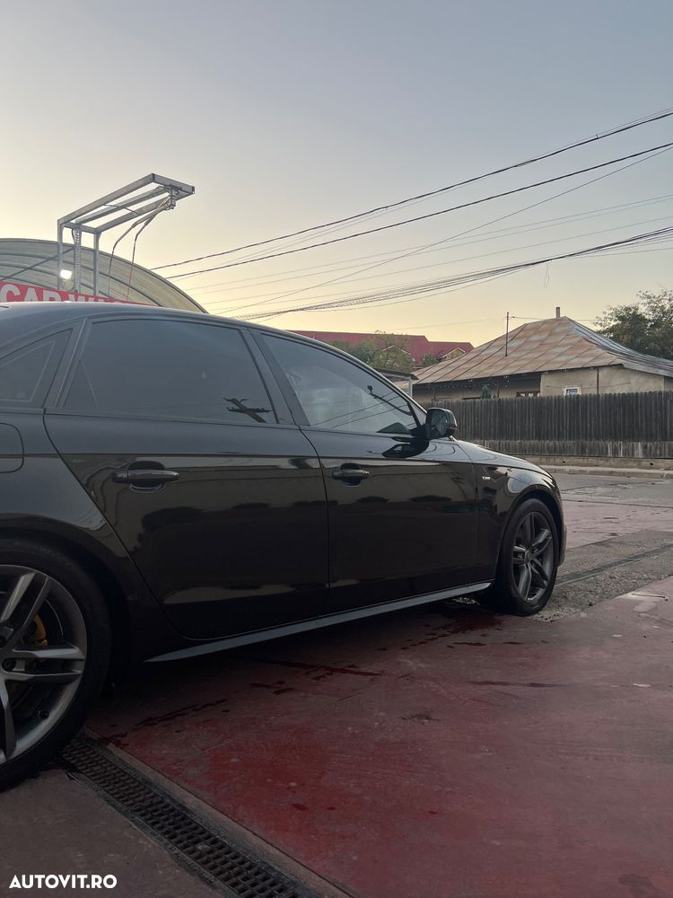 Audi A4 2.0 TDI quattro Stronic - 3