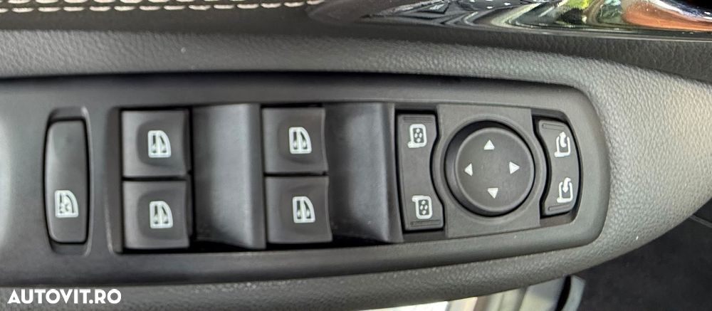 Renault Grand Scenic Energy dCi 130 Start & Stop Bose Edition - 16