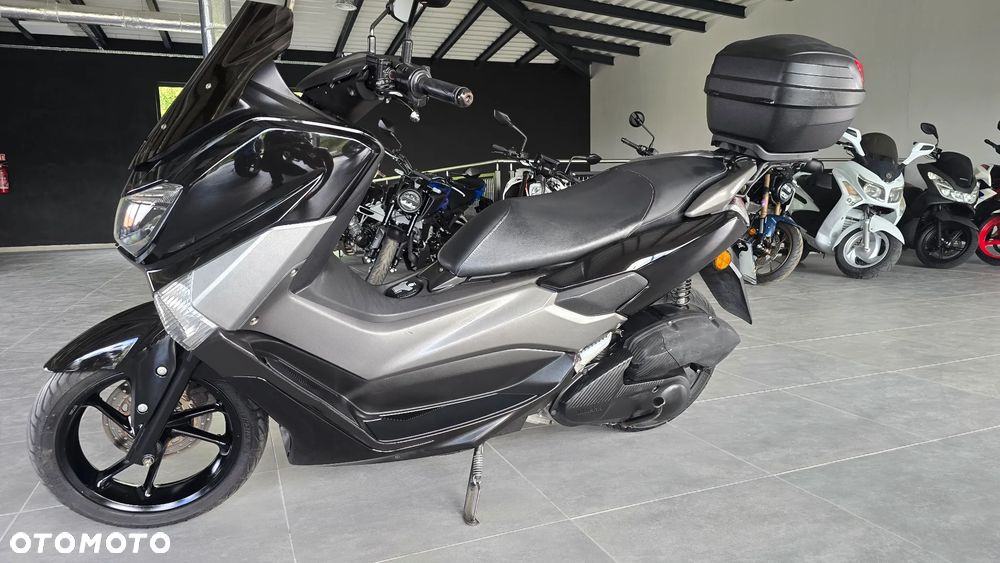 Yamaha NMAX - 1