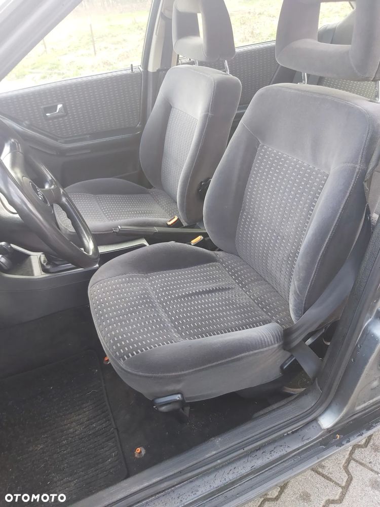 Audi 80 1.8 CC - 15