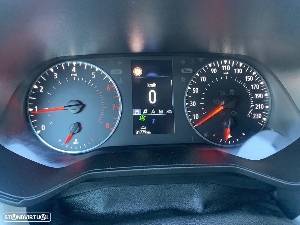 Renault Clio 1.0 TCe Evolution Bi-Fuel - 11