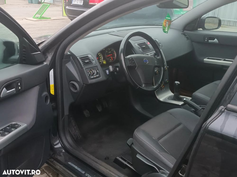 Volvo V50 - 7