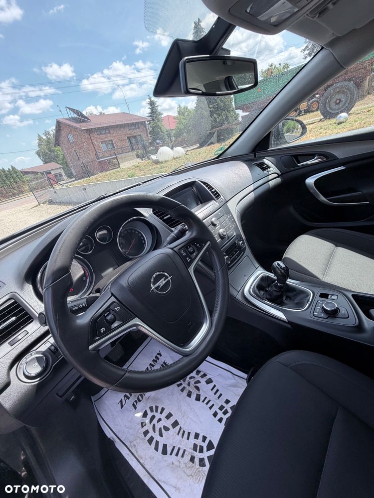 Opel Insignia 1.8 - 11