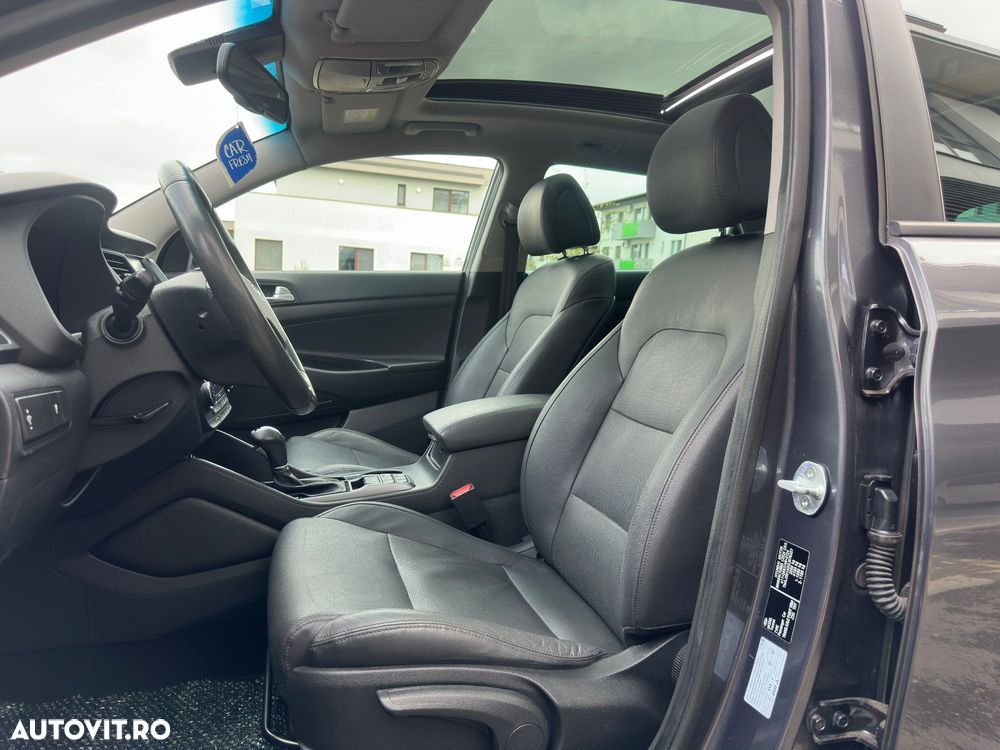Hyundai Tucson 2.0 CRDI 4WD Automatik Premium - 18