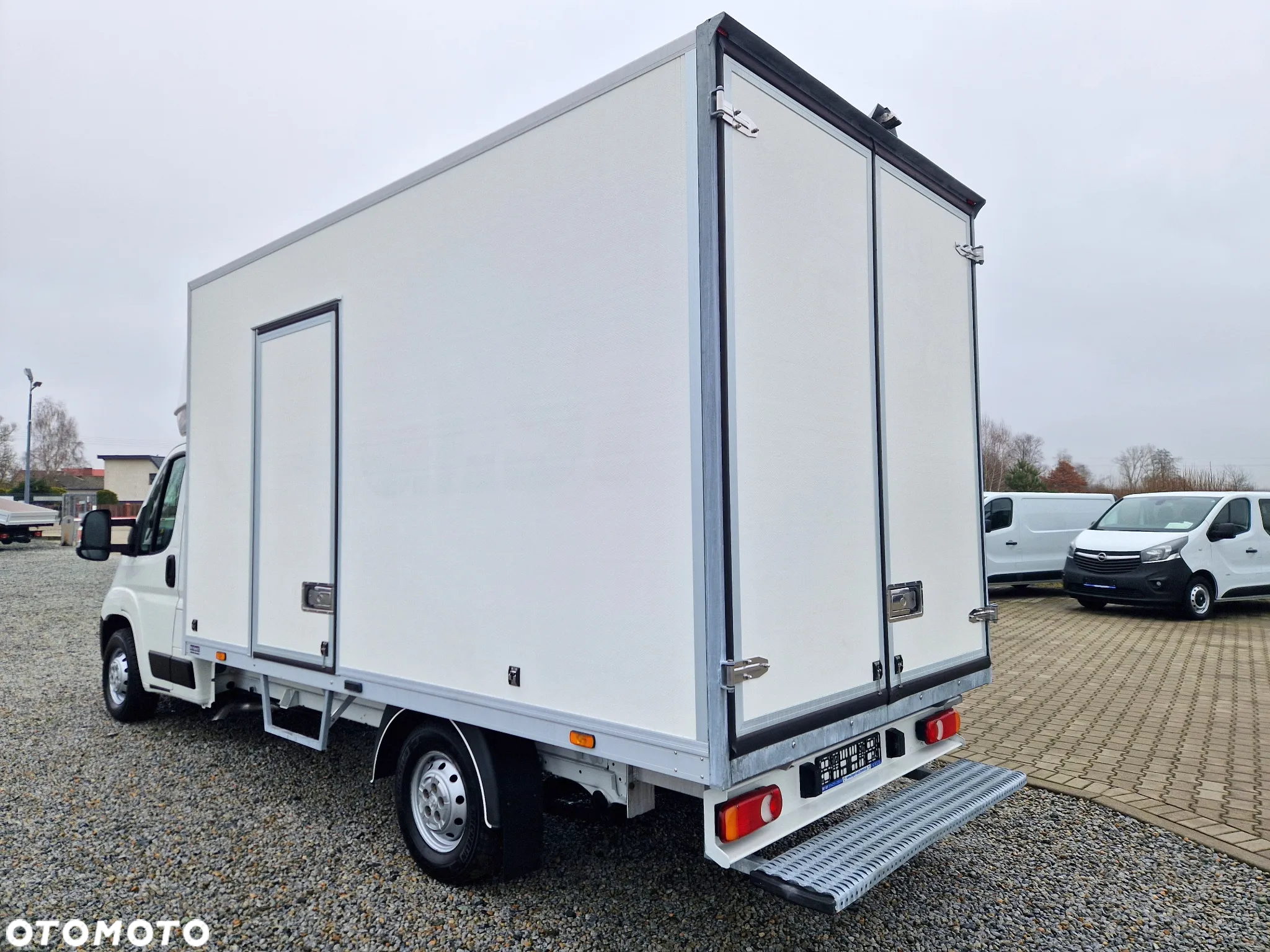Peugeot BOXER 2,2 HDI 165 KONNY KONTENER 4,2M KLIMA WEBASTO KAMERA 107T/KM PRZEBIEGU GWARANCJA - 3