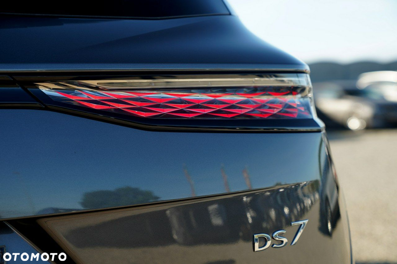 DS Automobiles DS 7 Crossback - 12