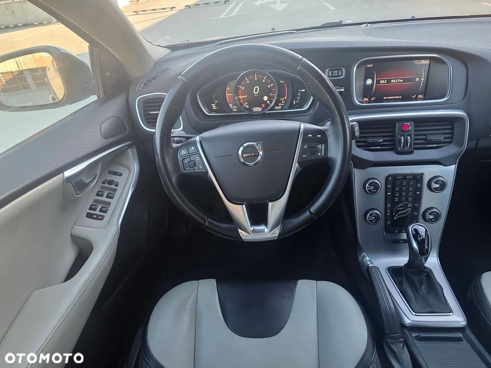 Volvo V40 - 17