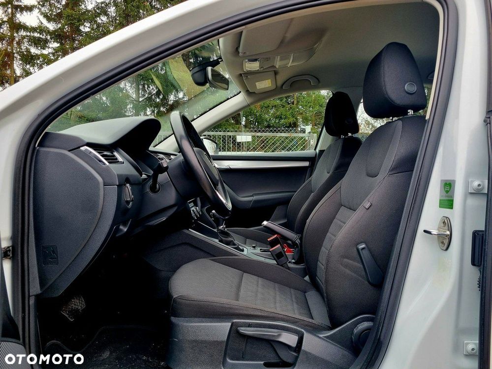 Skoda Octavia 1.6 TDI Active DSG - 12