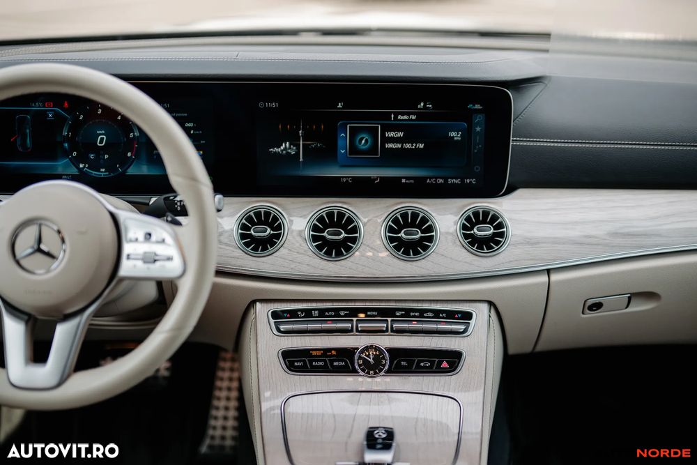Mercedes-Benz CLS 350 d 4MATIC Aut - 25