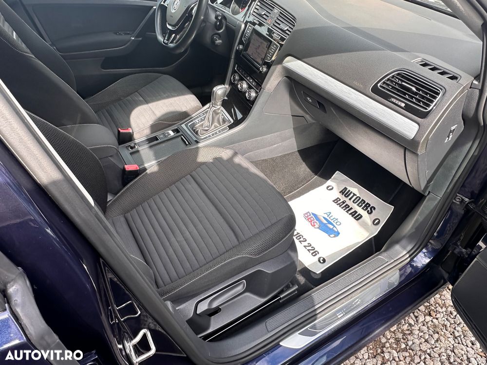 Volkswagen Golf 1.6 TDI BlueMotion Technology DSG Trendline - 9