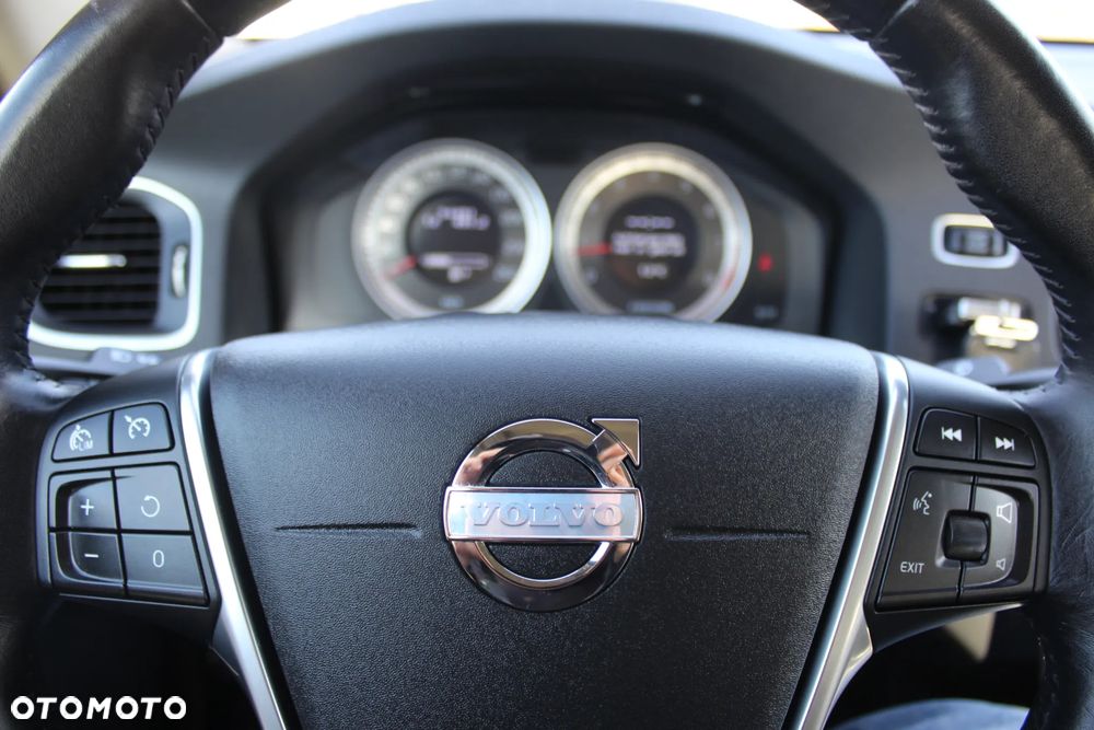 Volvo S60 ver-summum - 15