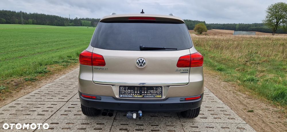 Volkswagen Tiguan 2.0 TDI DPF 4Motion BlueMotion Technology Exclusive - 16