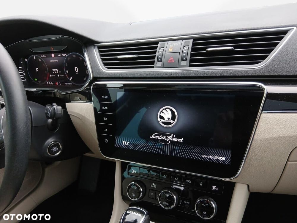 Skoda Superb 1.4 TSI Plug-In Hybrid L&K DSG - 29