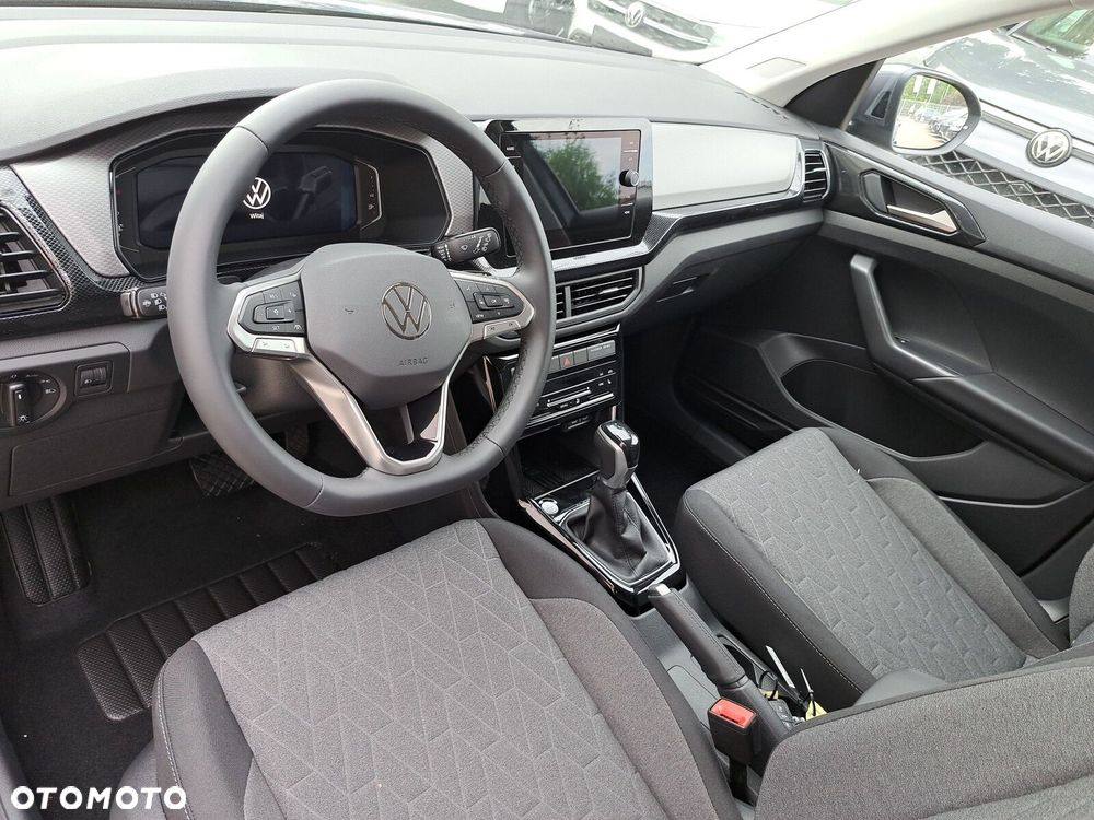 Volkswagen T-Cross - 10