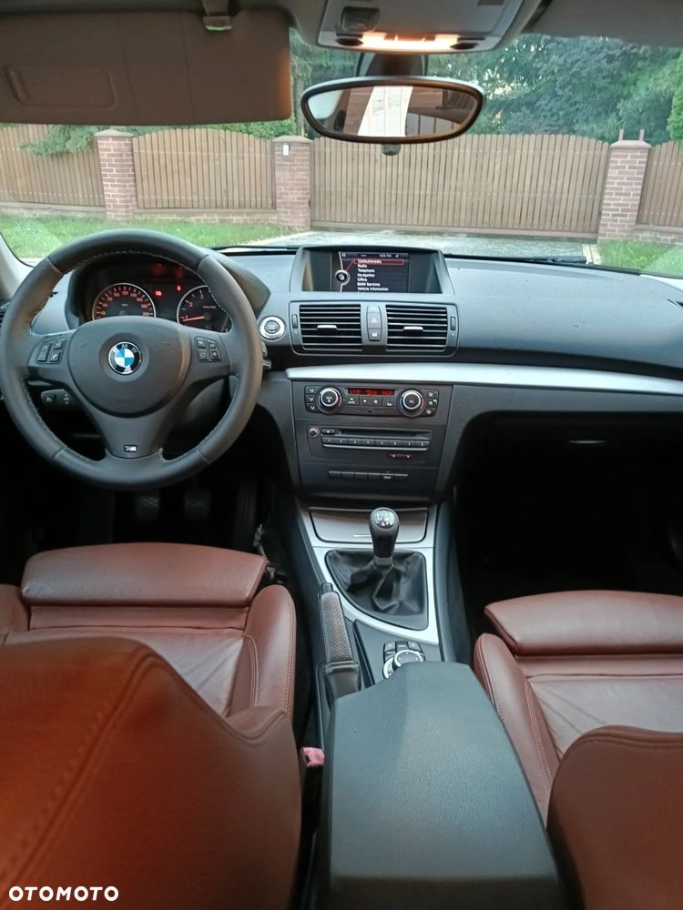 BMW Seria 1 118i - 16