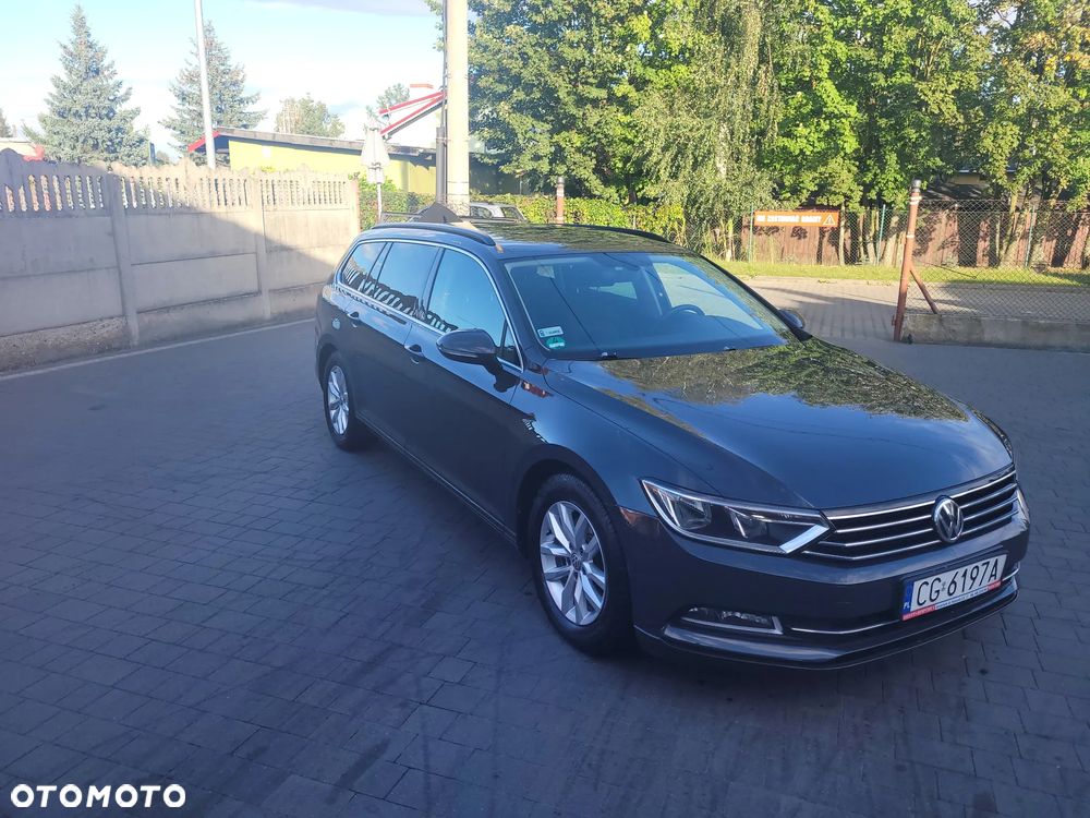 Volkswagen Passat - 3