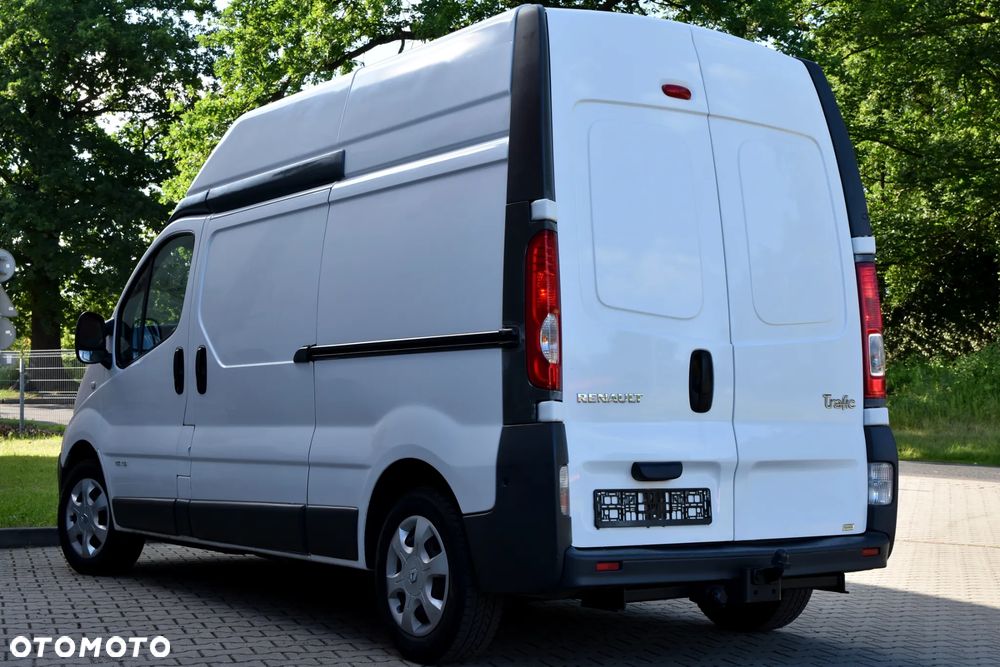 Renault Trafic - 6