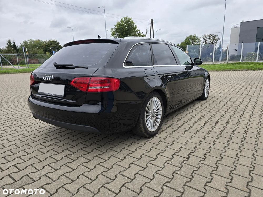 Audi A4 Avant 2.0 TDI DPF S line Sportpaket (plus) - 2