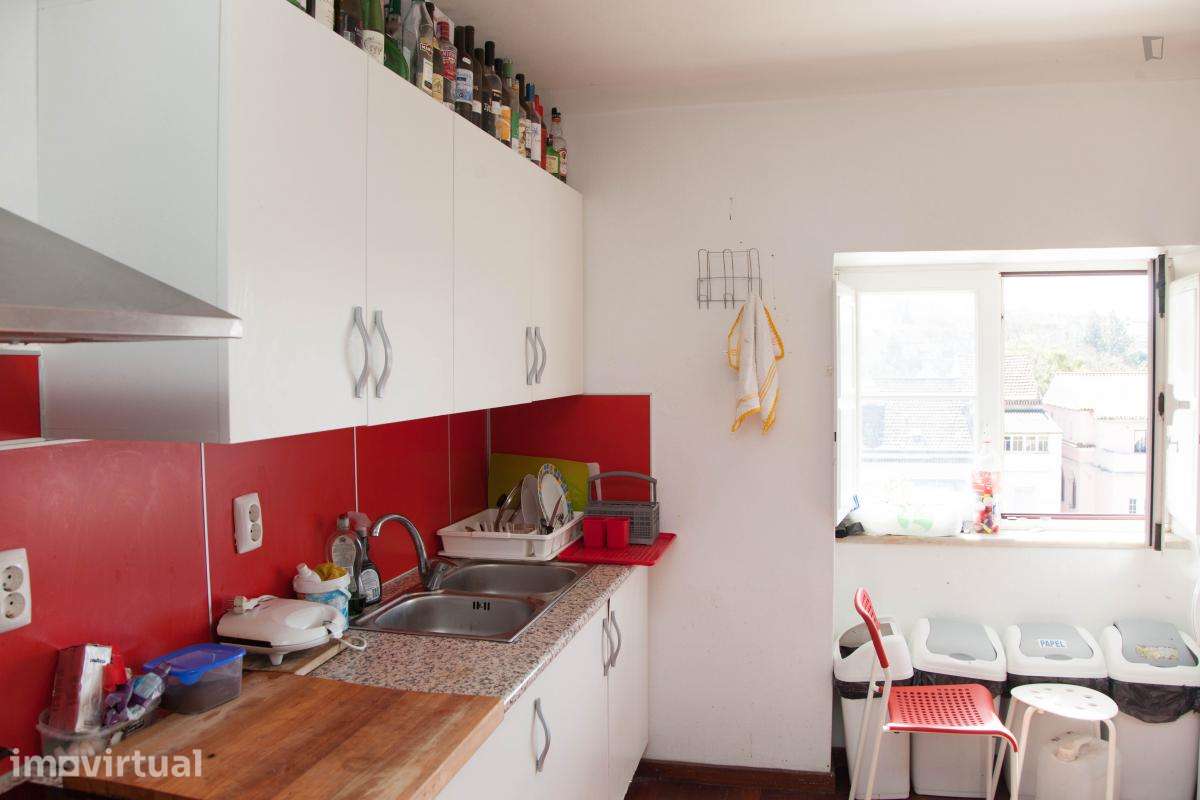 Quarto - localizado em Montes Claros Coimbra - Grande imagem: 4/20