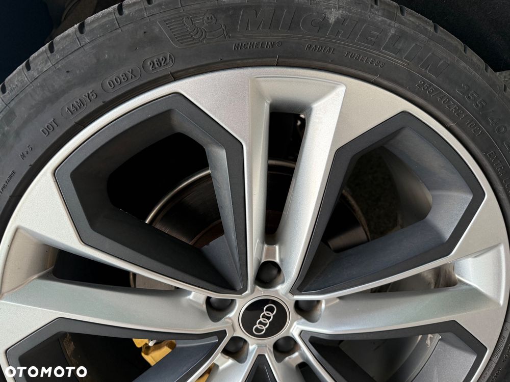 Audi Q5 Sportback TFSI quattro 200 kW S tronic edition one magnesiumgrau - 11