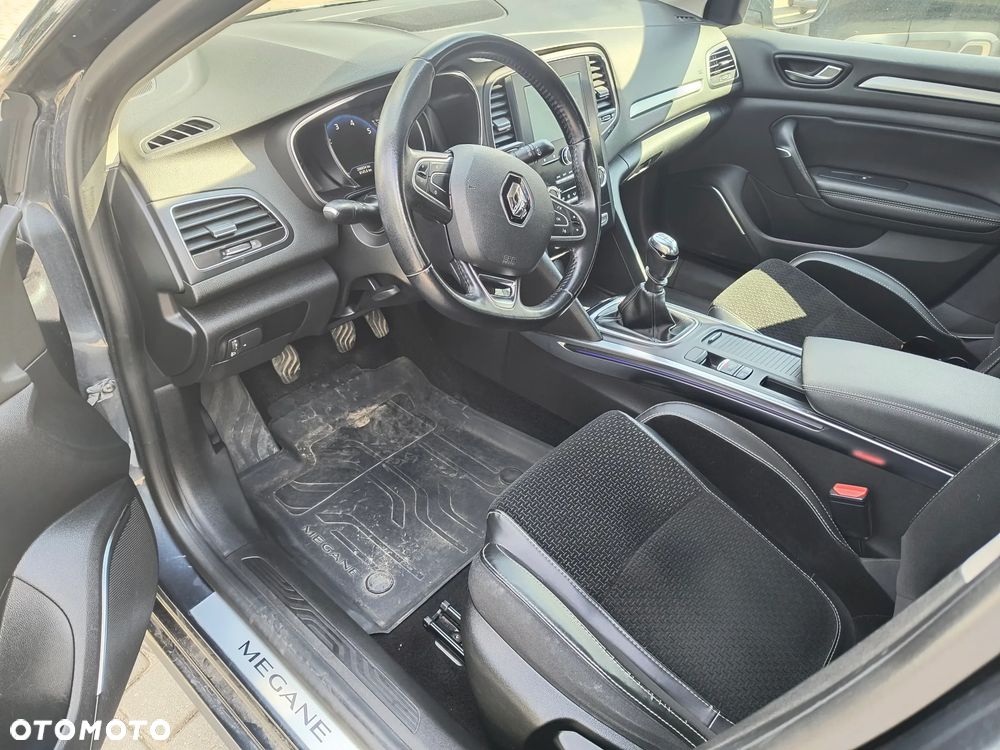 Renault Megane 1.6 SCe Business - 6