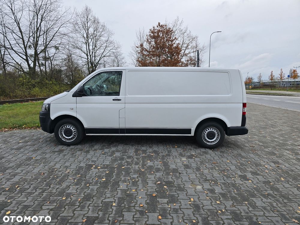 Volkswagen Transporter - 4