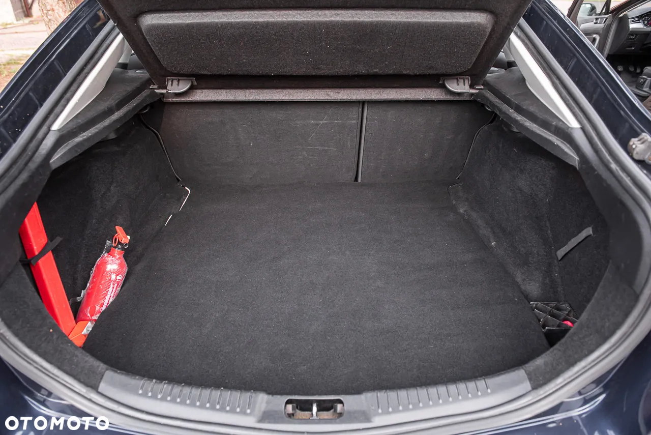 Ford Mondeo 2.0 TDCi Ambiente - 28