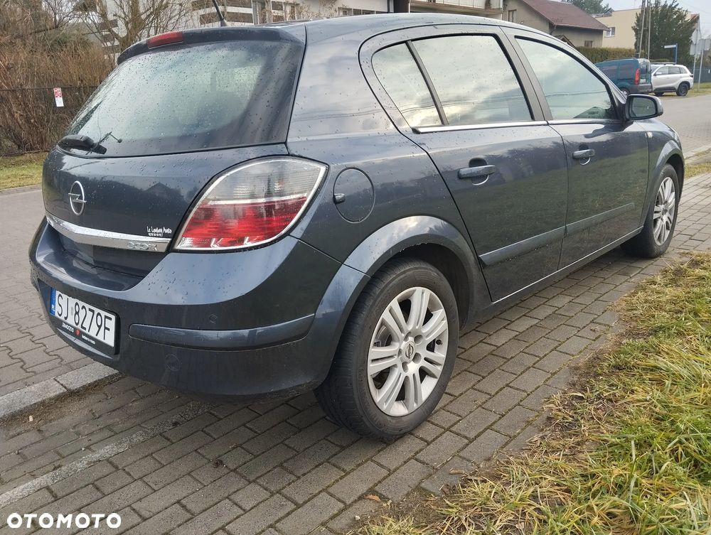 Opel Astra 1.7 CDTI ecoFLEX - 2