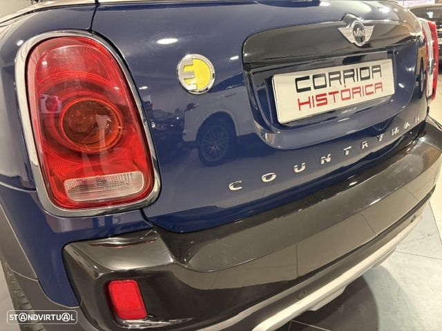 MINI Countryman Cooper SE ALL4 Auto - 28