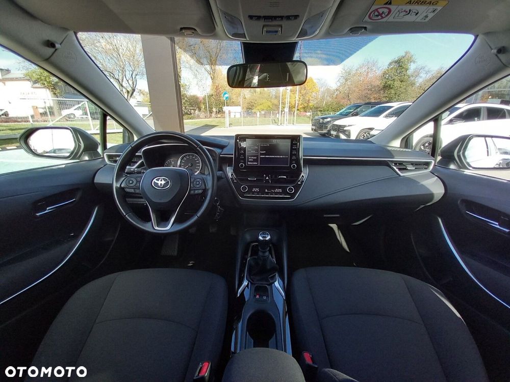 Toyota Corolla 1.5 Comfort - 13