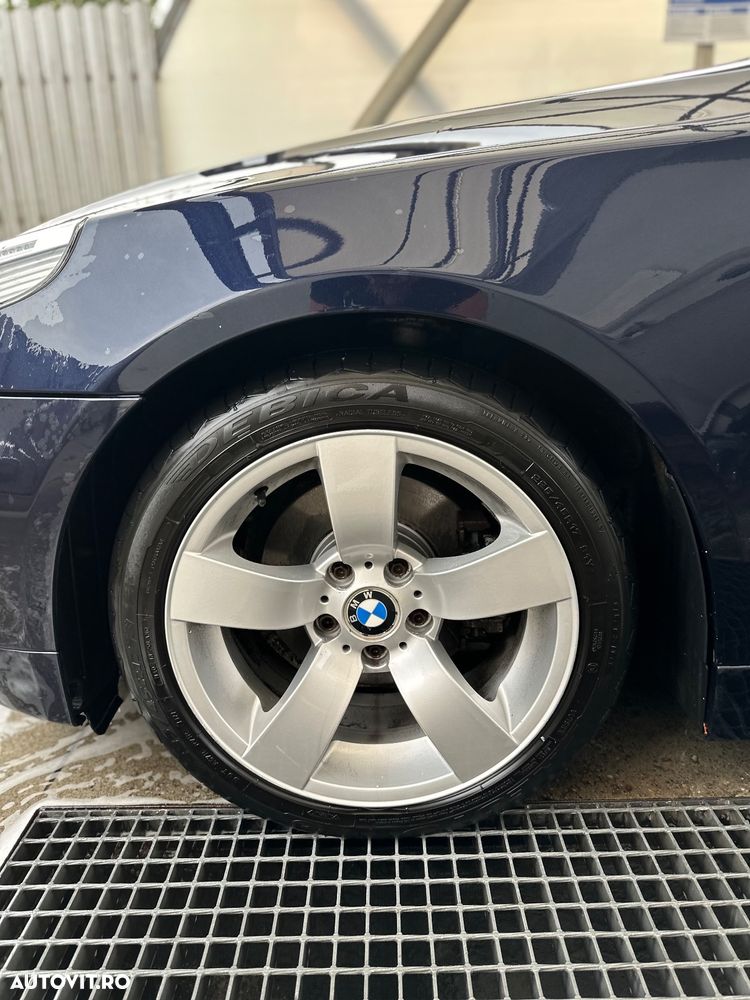 BMW Seria 5 525iA - 5