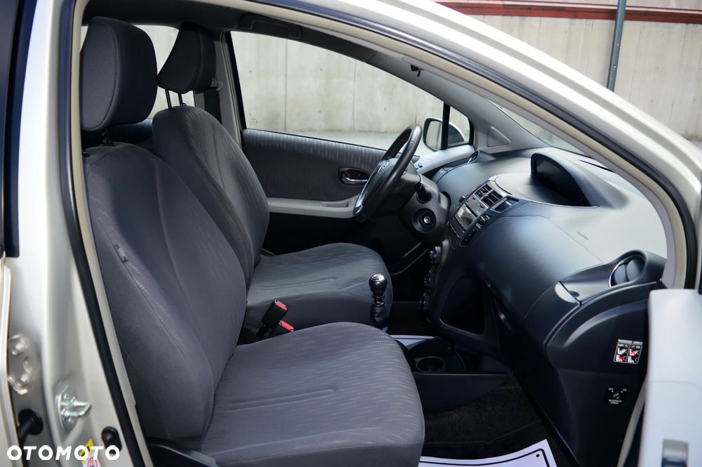 Toyota Yaris 1.33 VVT-i Cool+ - 10