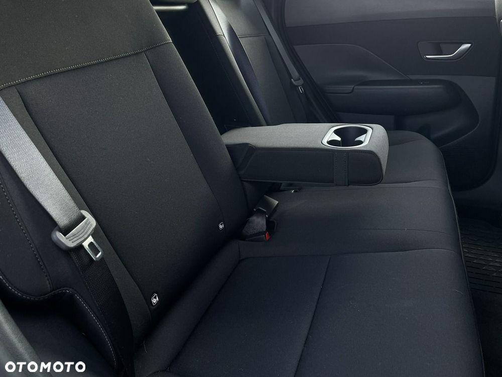 Hyundai Kona - 36