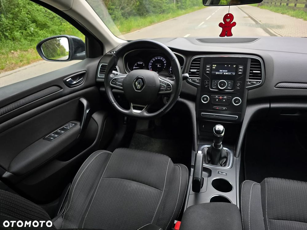 Renault Megane 1.6 SCe Life - 6