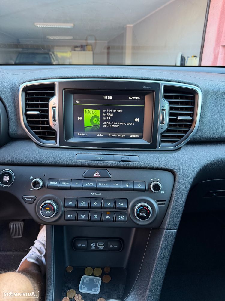 Kia Sportage 1.6 CRDi ISG SX - 6