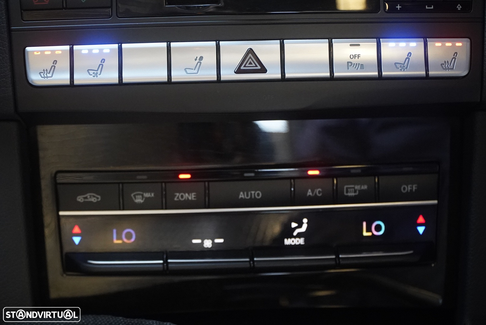 Mercedes-Benz E 300 Bluetec Hybrid Avantgarde - 34