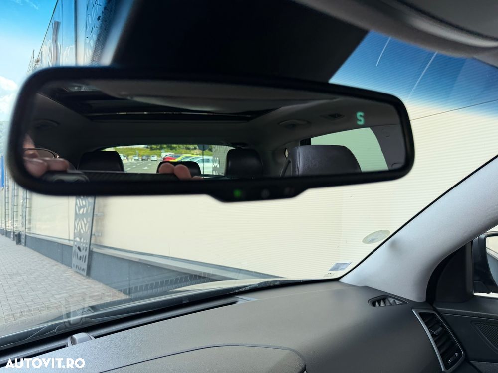 Hyundai Tucson blue 1.7 CRDi 2WD Intro Edition - 26