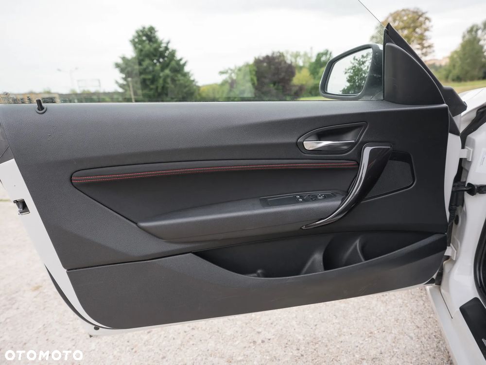 BMW Seria 1 116d Sport Line - 29