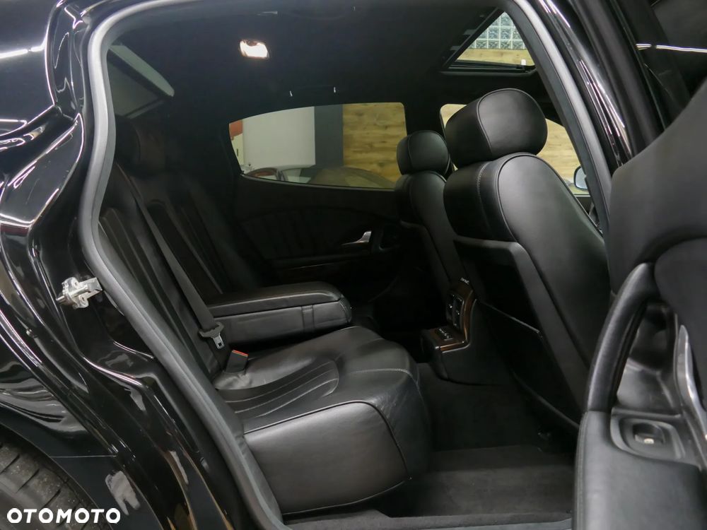 Maserati Quattroporte S - 17